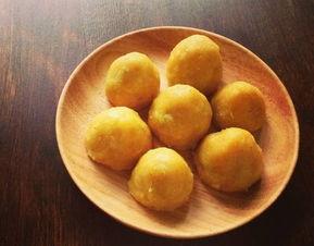 冬吃哈密夏吃瓜,冬享哈密甜蜜，夏品瓜果飘香