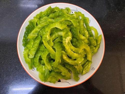 姿明吃瓜,揭秘娱乐圈背后的那些事儿